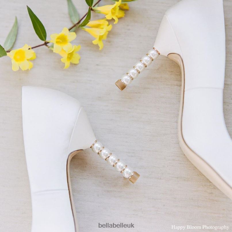 Bella Belle AUDREY IVORY Ivory Pumps with Gold Ring & Pearl Heels 2680276